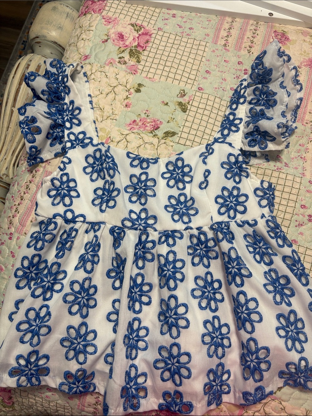 SHEIN White Floral Too
